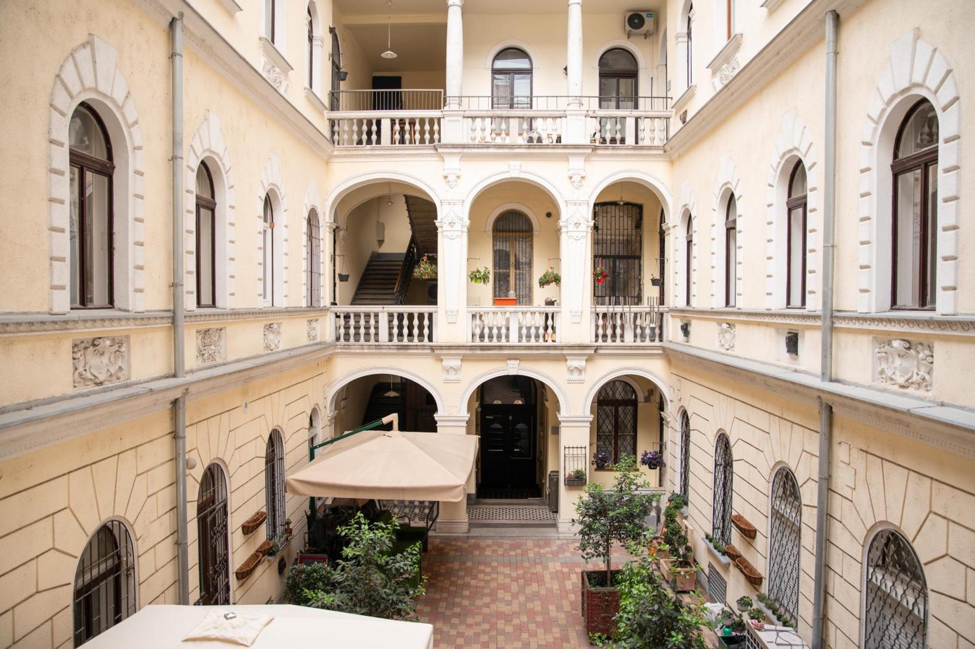 Danube Dwelling Akacfa 41 Apartment Budapest Ngoại thất bức ảnh